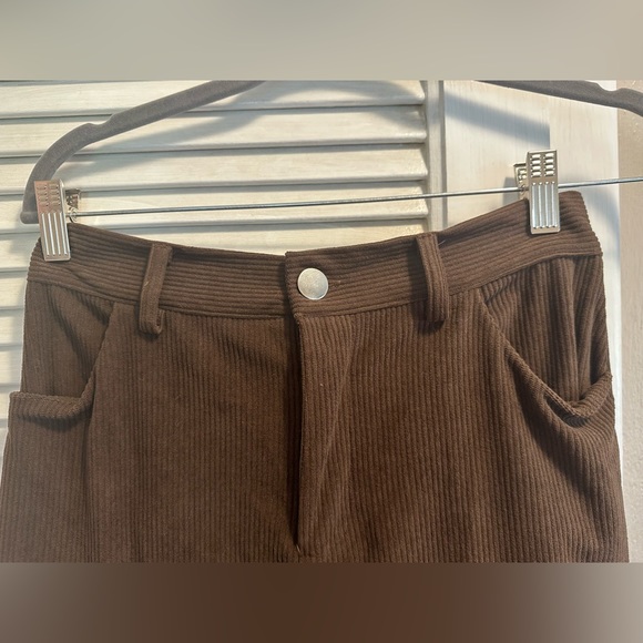 Brown Stretchy Corduroy Pants Size M - Picture 4 of 5